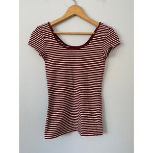 GAP Fitted Stretch Tee, Womens Size XS, Burgundy & White Striped Scoop Neck T-sh